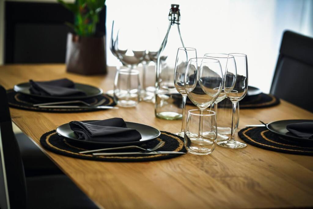 Grand Appartement De Haut Standing En Centre-Ville 몽뤼꽁 외부 사진